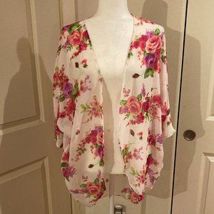 CLEARANCE 2/$10 or 3/$14 Pink-White Floral Kimono-Style Cover-Up Shawl Top